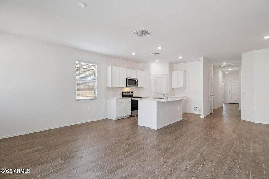 Lot 17 Dove kitchen-Grt rm Lot 17 Dove kitchen-Grt rm