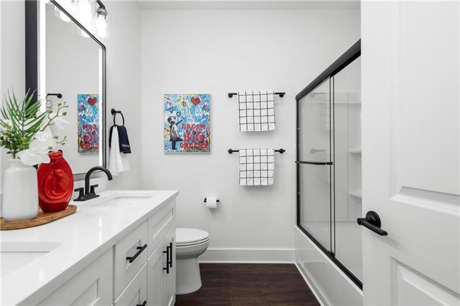 Furnished interior view inside a new home in , Stockbridge (Image 52).