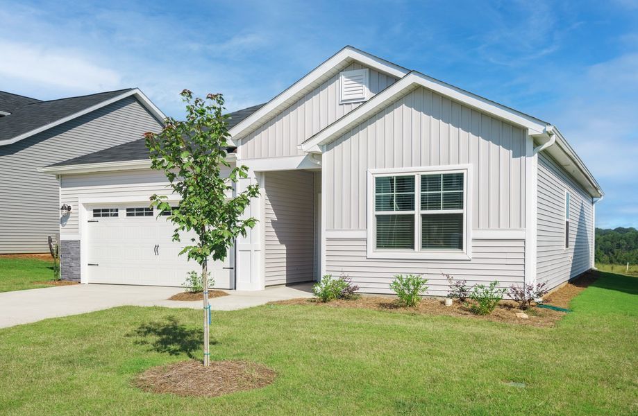 Representative exterior photo of a completed home built from the The Harper by Cothran Homes in Holly Ridge, Greenville, SC (Image 21).