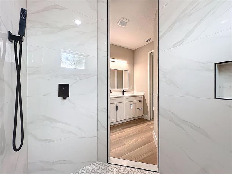 Furnished interior view inside a new home in , Citrus Springs (Image 4).