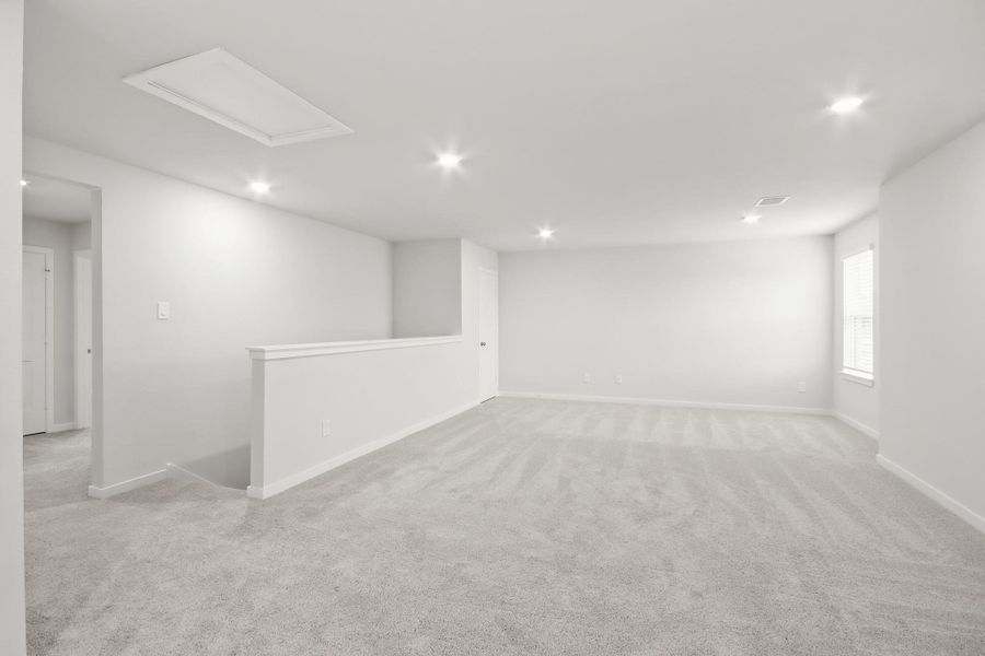 Spacious, unfurnished interior of a new home in Maple Woods, Hockley (Image 18).