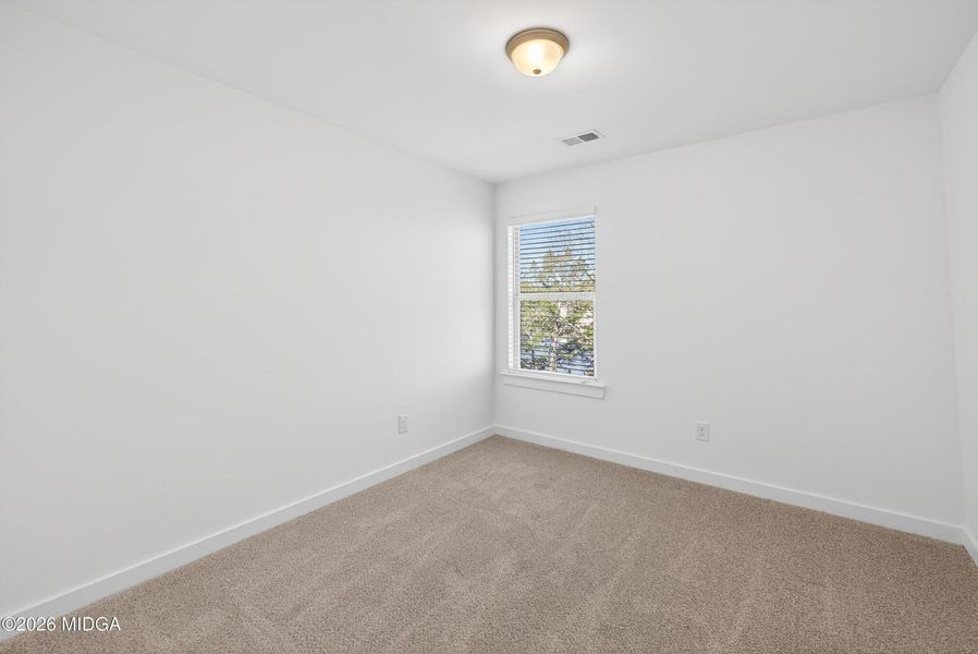 Spacious, unfurnished interior of a new home in Robins Estates, Warner Robins (Image 33).
