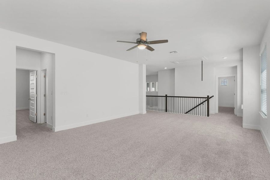 Spacious, unfurnished interior of a new home in Nolina, Georgetown (Image 30).