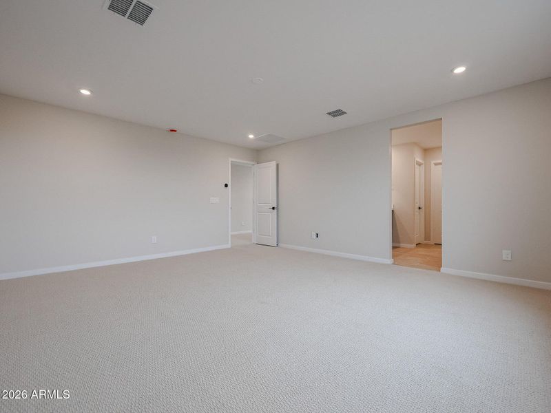 31_Skyline-Village_GRAND-OPENING-3.14_Sa