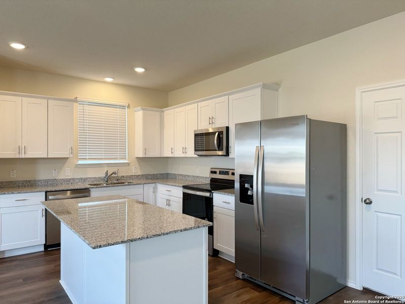 Furnished interior view inside a new home in Santa Clara, Converse (Image 10). Furnished interior view inside a new home in Santa Clara, Converse (Image 10).