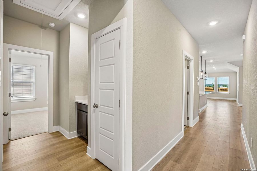 Spacious, unfurnished interior of a new home in Stetson Ridge, Marion (Image 39). Spacious, unfurnished interior of a new home in Stetson Ridge, Marion (Image 39).