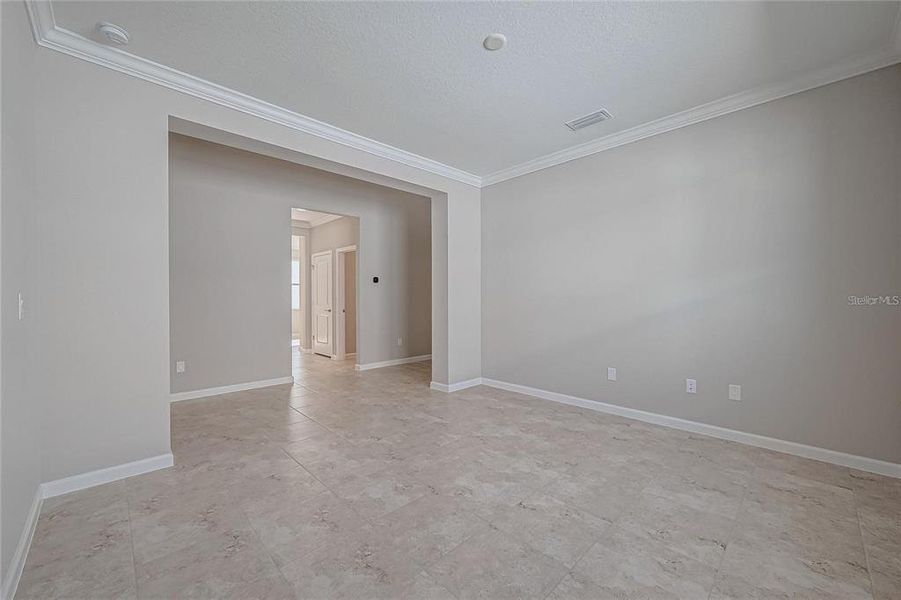 Spacious, unfurnished interior of a new home in Latitude Margaritaville Daytona Beach, Daytona Beach (Image 23).