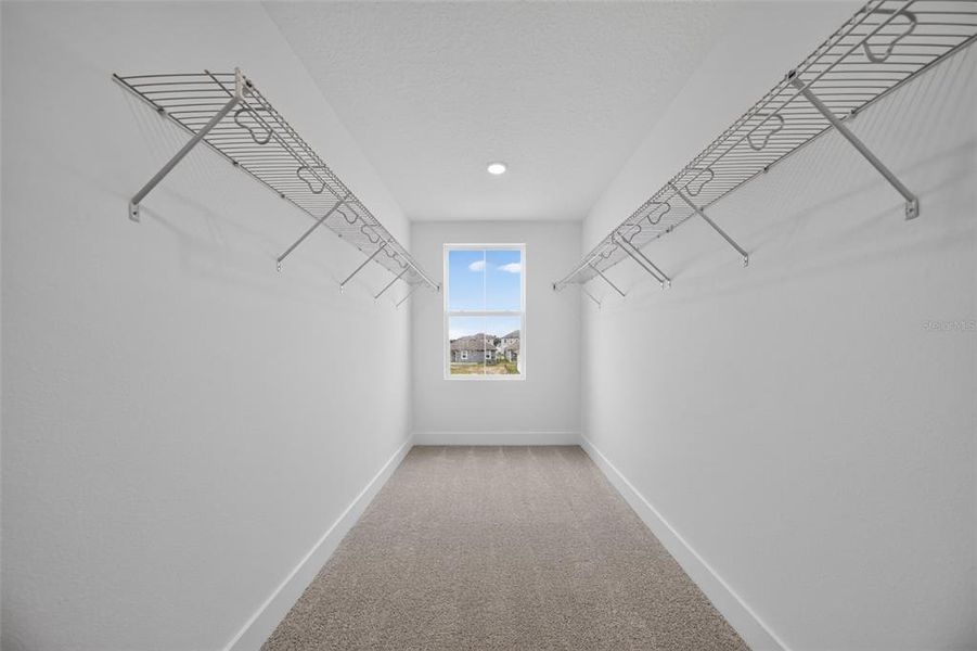 Spacious, unfurnished interior of a new home in Trailside, Mount Dora (Image 26).