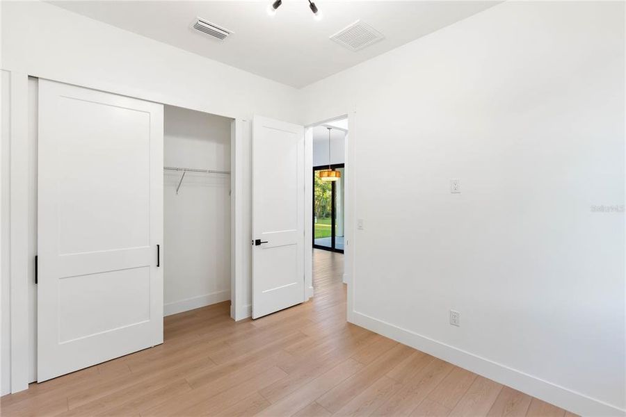 Spacious, unfurnished interior of a new home in , Port Charlotte (Image 40).