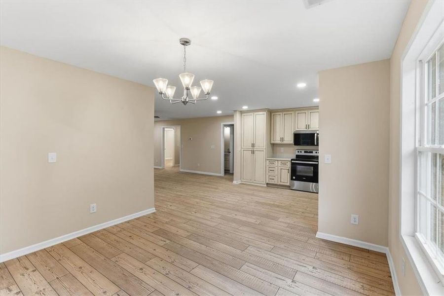 Spacious, unfurnished interior of a new home in , Taylorsville (Image 21).