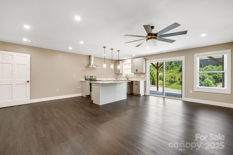 Spacious, unfurnished interior of a new home in , Weaverville (Image 35).