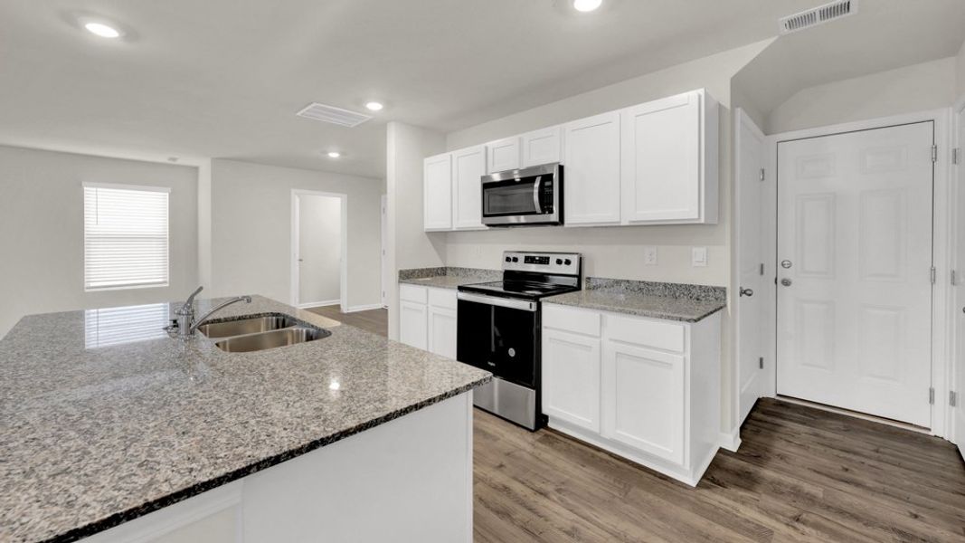 Furnished interior view inside a new home in Price's Point, Knoxville (Image 4).