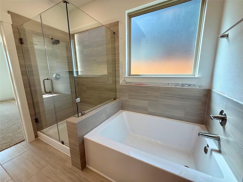 The elegant finishes, from the dazzling floors to the chic light fixtures, reflect a careful attention to detail that feels both luxurious and comforting. The elegant finishes, from the dazzling floors to the chic light fixtures, reflect a careful attention to detail that feels both luxurious and comforting.