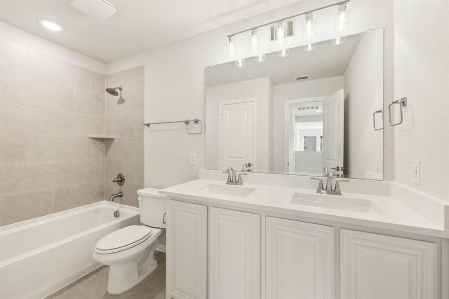 Furnished interior view inside a new home in Silo Mills, Joshua (Image 8).