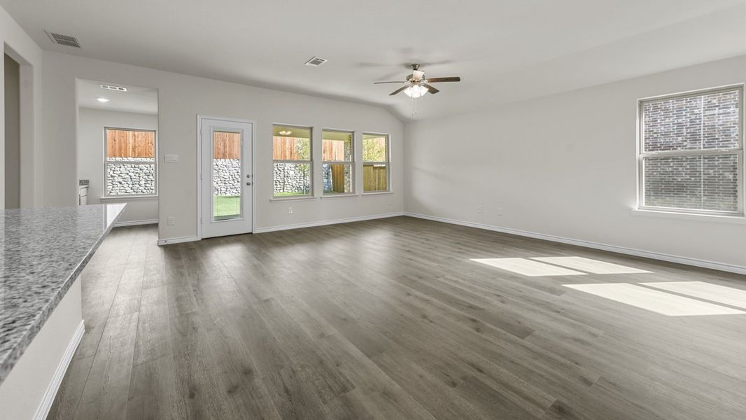 Spacious, unfurnished interior of a new home in Trailstone, Caddo Mills (Image 29). Spacious, unfurnished interior of a new home in Trailstone, Caddo Mills (Image 29).