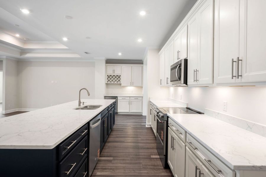Furnished interior view inside a new home in Del Webb Savannah at Heartwood, Richmond Hill (Image 13).