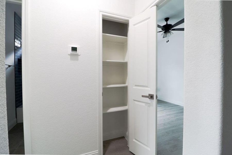 Furnished interior view inside a new home in , Fort Worth (Image 13). Furnished interior view inside a new home in , Fort Worth (Image 13).