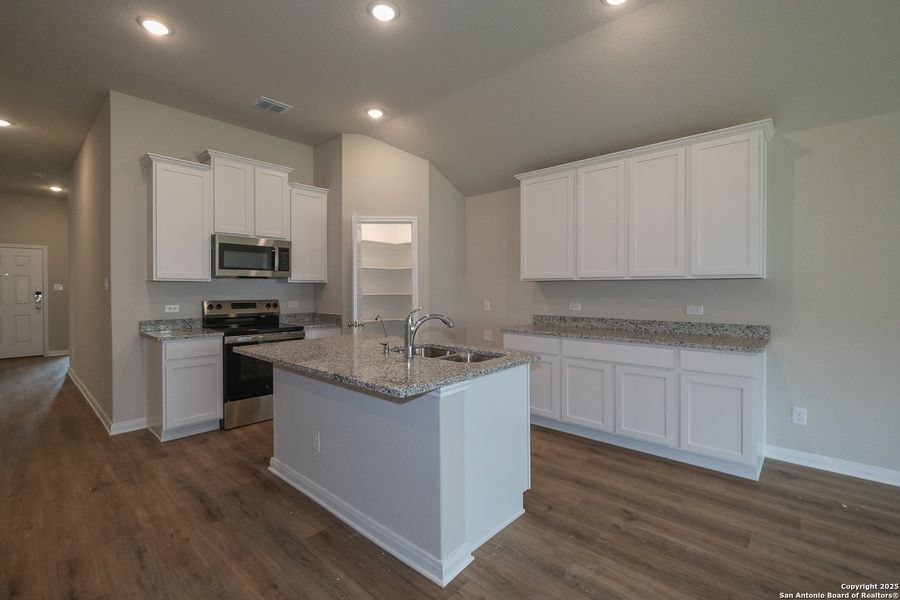 Furnished interior view inside a new home in Greenspoint Heights, Seguin (Image 8).