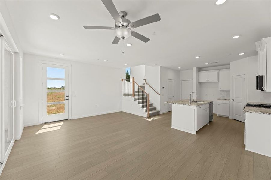 1827 Azalea_2282_Cypress II_Family (3)