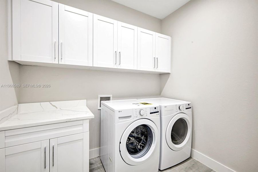 Furnished interior view inside a new home in , Cape Coral (Image 6).
