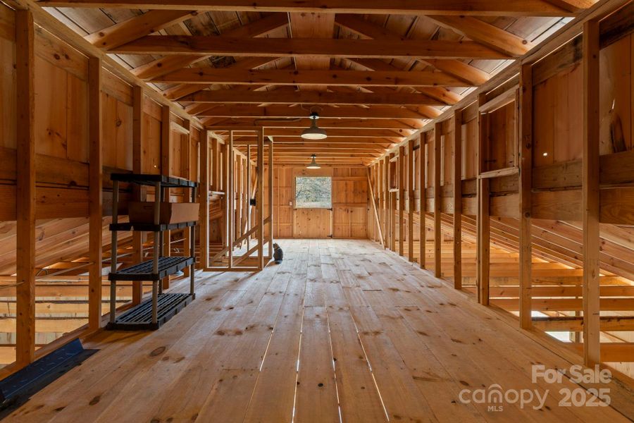 Spacious Hayloft