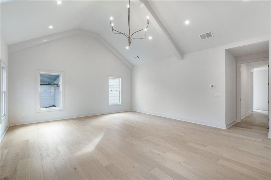 Spacious, unfurnished interior of a new home in , Atlanta (Image 25).
