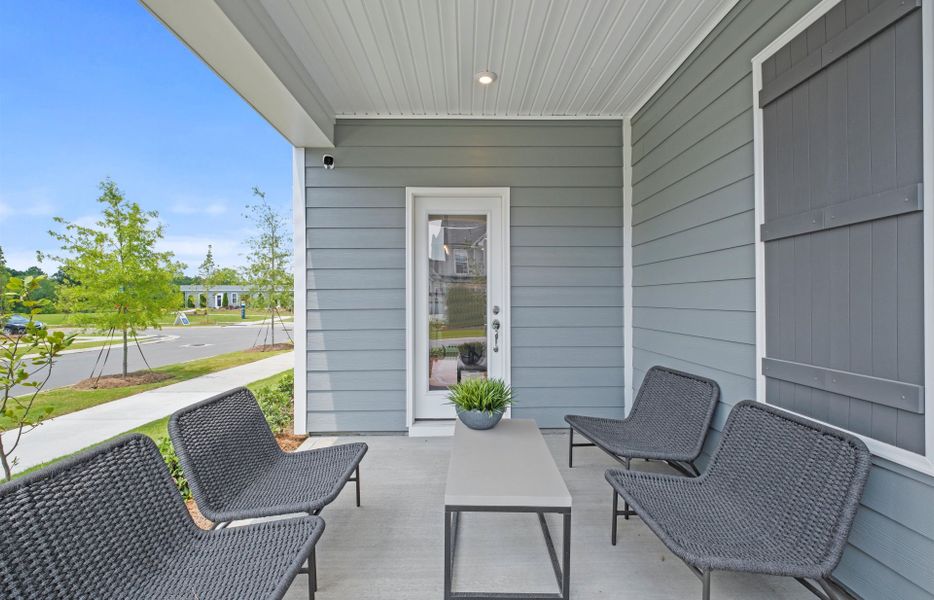 Representative furnished interior of a home built from the Palomino by Pulte Homes in Pringle Towns, Charlotte (Image 84).