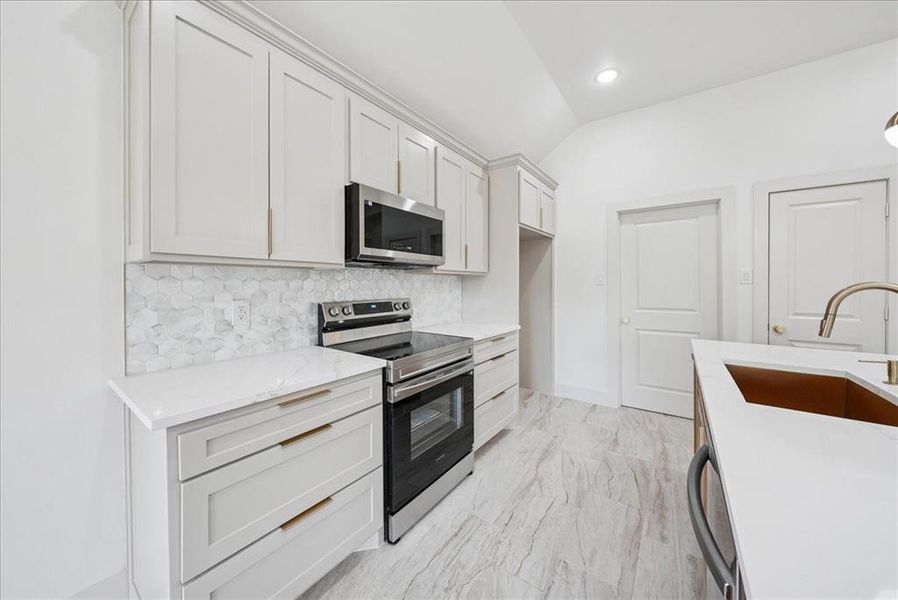 Furnished interior view inside a new home in , White Settlement (Image 6).