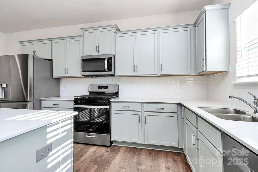 Furnished interior view inside a new home in , Gastonia (Image 6).