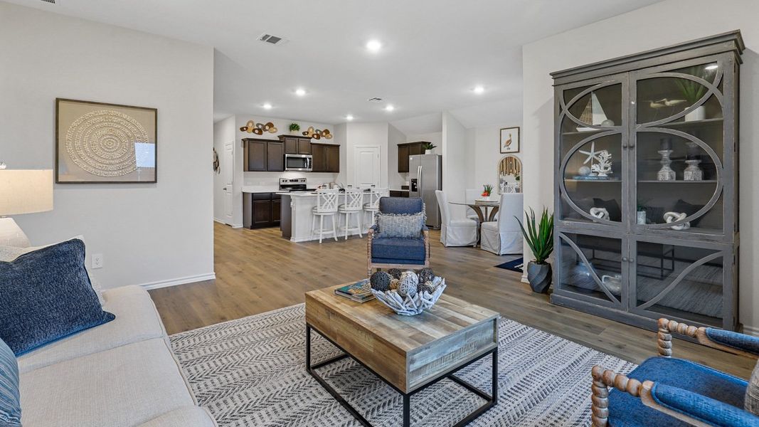 Furnished interior view inside a new home in Stonewyck Farms, Ennis (Image 17). Furnished interior view inside a new home in Stonewyck Farms, Ennis (Image 17).