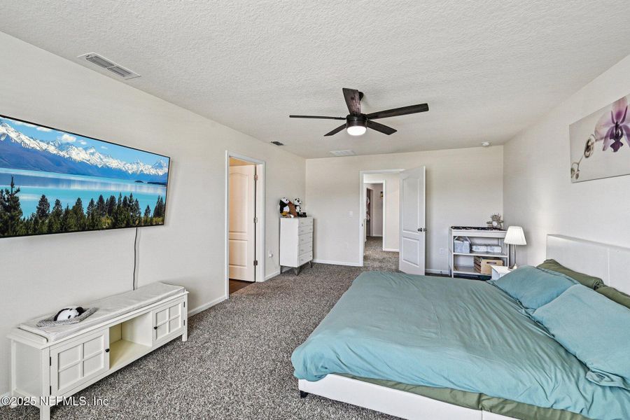 Furnished interior view inside a new home in Cross Creek Express, Green Cove Springs (Image 41). Furnished interior view inside a new home in Cross Creek Express, Green Cove Springs (Image 41).