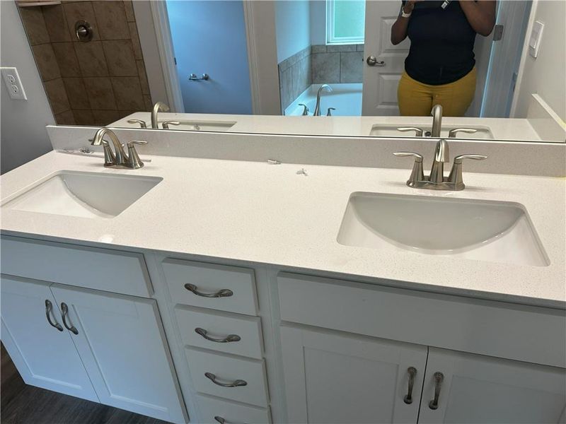 Close-up of interior finishes inside a home in Canterbury Villas, Carrollton (Image 10).