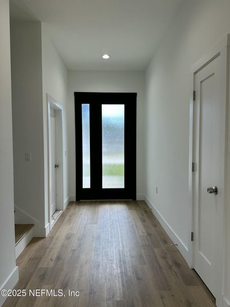 Spacious, unfurnished interior of a new home in , Palm Coast (Image 29).