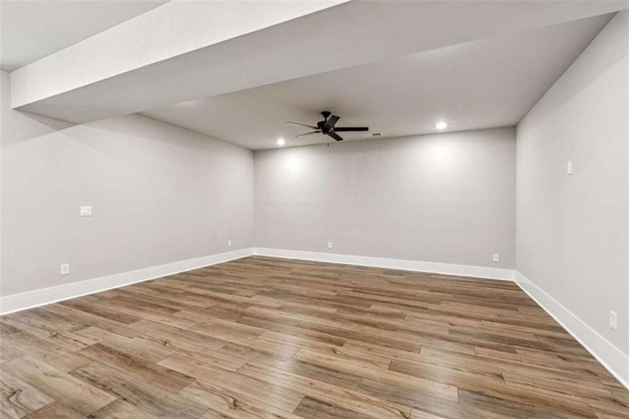 Spacious, unfurnished interior of a new home in , Gainesville (Image 67).