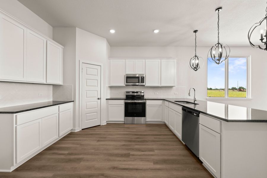Furnished interior view inside a new home in Rancho San Gabriel, Georgetown (Image 7).