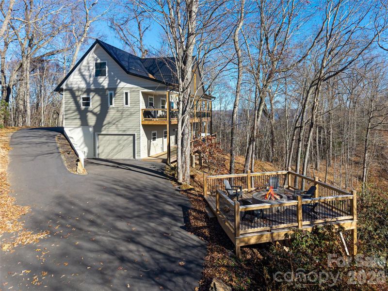 Image 47 of a home in .