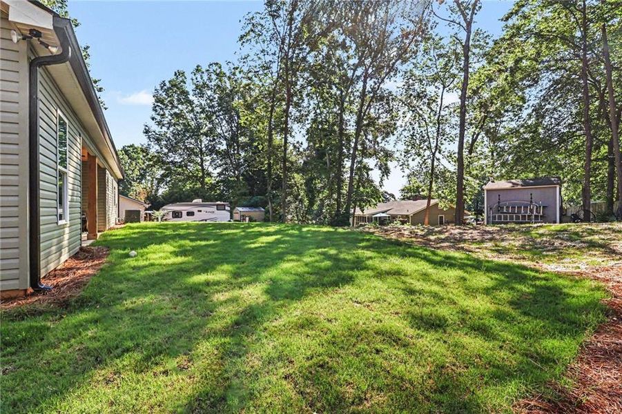Exterior details and patio area of a home in , Gainesville (Image 18).