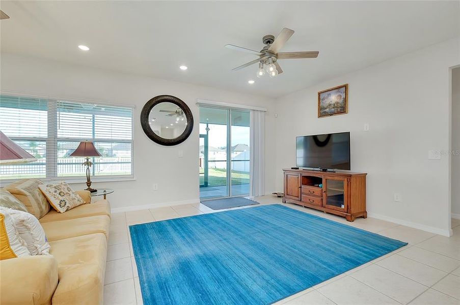 Furnished interior view inside a new home in , Bradenton (Image 12).