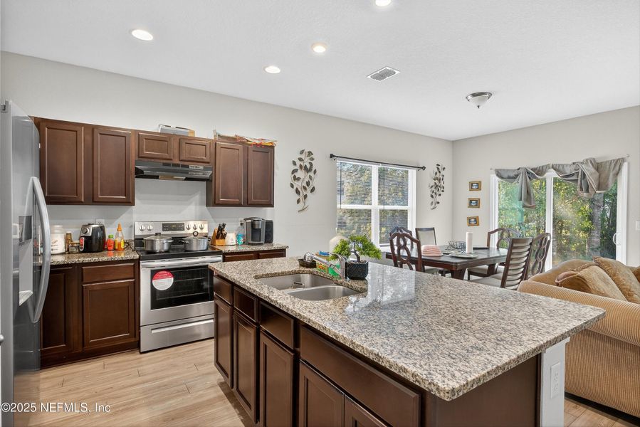 Furnished interior view inside a new home in , Jacksonville (Image 13).