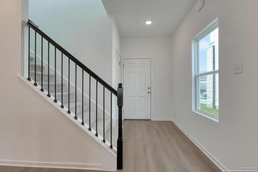 Spacious, unfurnished interior of a new home in Meadows at Hennersby Hollow 40's, San Antonio (Image 32).
