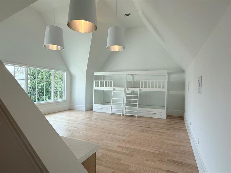 Spacious, unfurnished interior of a new home in , University Park (Image 5).