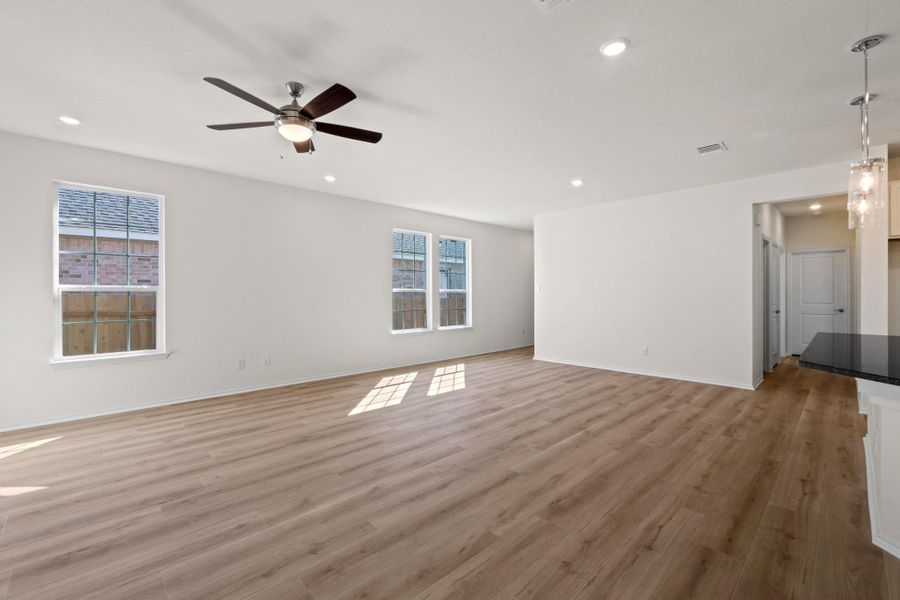 Spacious, unfurnished interior of a new home in Salerno - Heritage Collection, Round Rock (Image 13). Spacious, unfurnished interior of a new home in Salerno - Heritage Collection, Round Rock (Image 13).