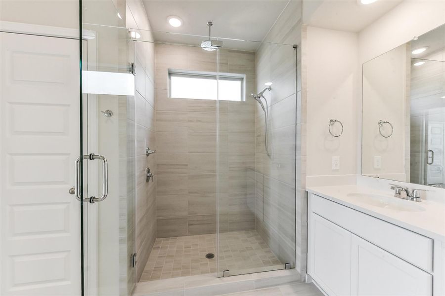 Furnished interior view inside a new home in Colony at Pinehurst, Pinehurst (Image 8).