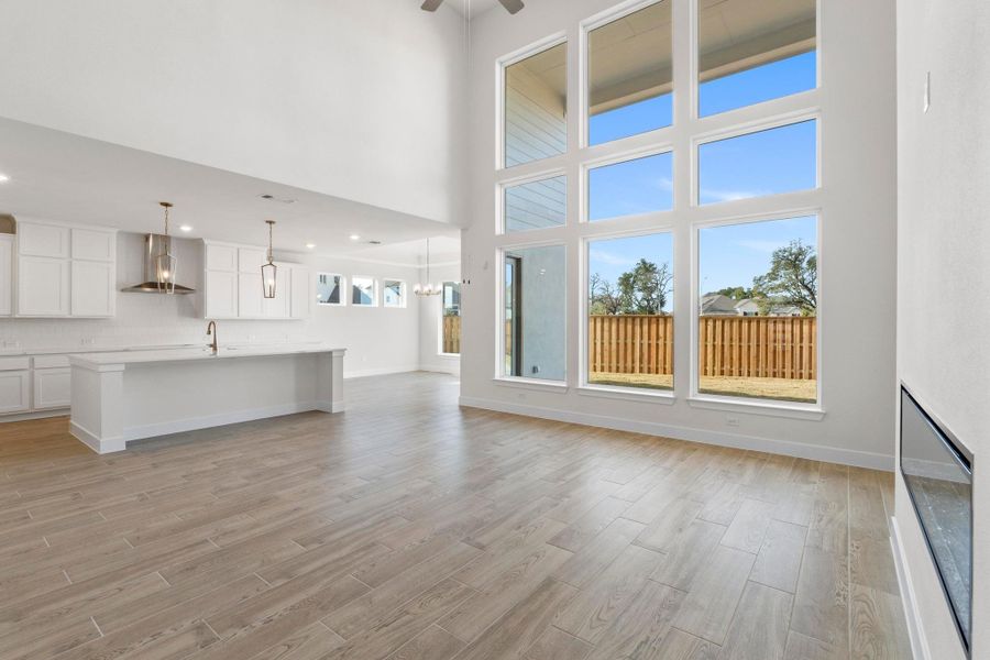 Spacious, unfurnished interior of a new home in Parmer Ranch, Georgetown (Image 19).