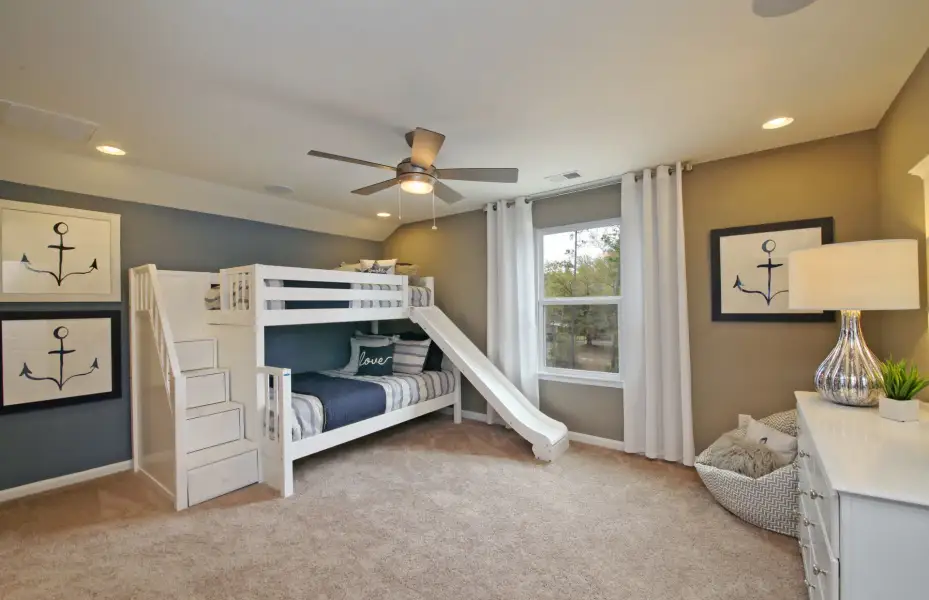 Furnished interior view inside a new home in Crescent Cove, Myrtle Beach (Image 15).