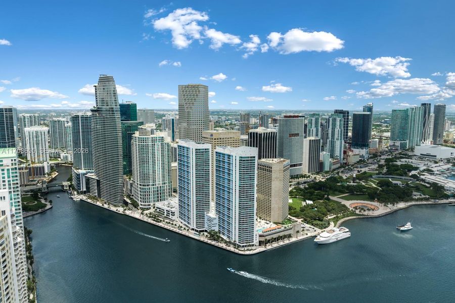 Condo located in Miami, FL showcasing its design and architecture (Image 53). Condo located in Miami, FL showcasing its design and architecture (Image 53).