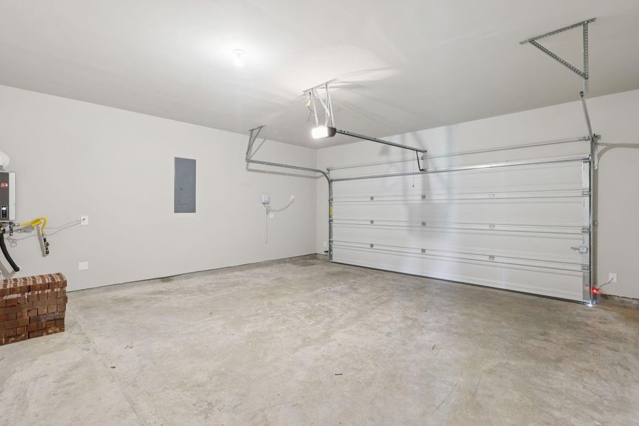 Image 40 of a home in Kingdom Heights.