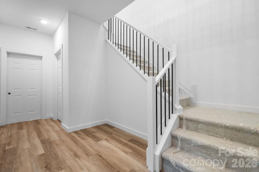 Spacious, unfurnished interior of a new home in , Taylorsville (Image 33).