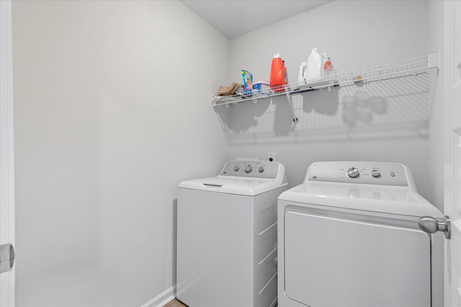 Furnished interior view inside a new home in Heron's Walk at Summers Corner: Carolina Collection, Summerville (Image 7). Furnished interior view inside a new home in Heron's Walk at Summers Corner: Carolina Collection, Summerville (Image 7).