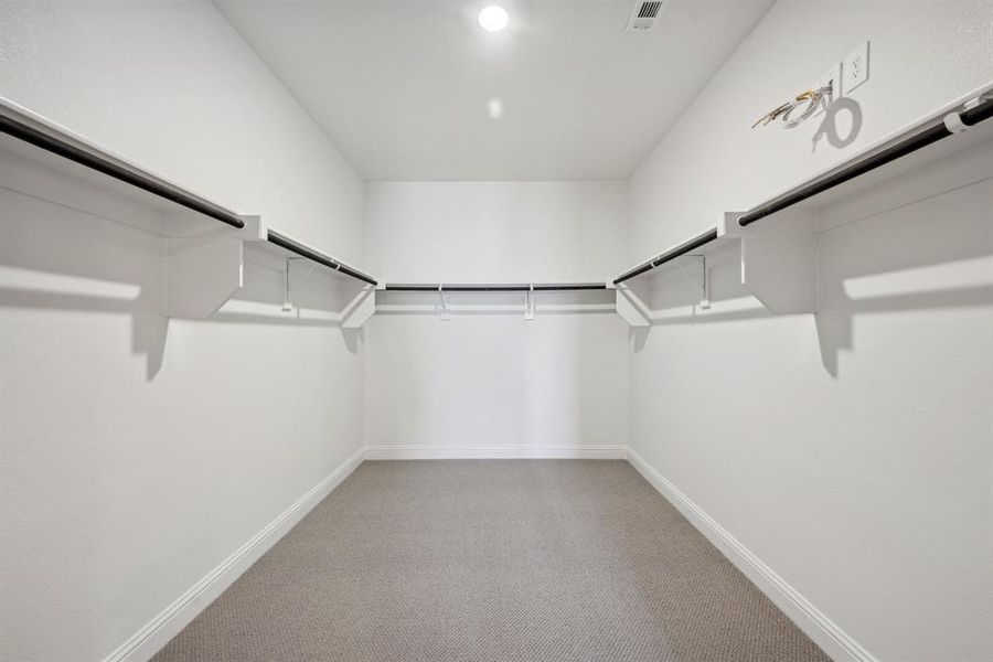 Photo is not of the actual home, but is an inspirational photo of builder’s model home and may depict options, furnishings, and/or decorator features that are not included.